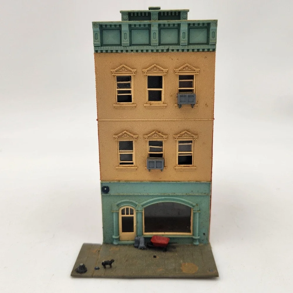 Model Power HO Scale Tenement Building Storefront West Germany Pola Vintage HO87